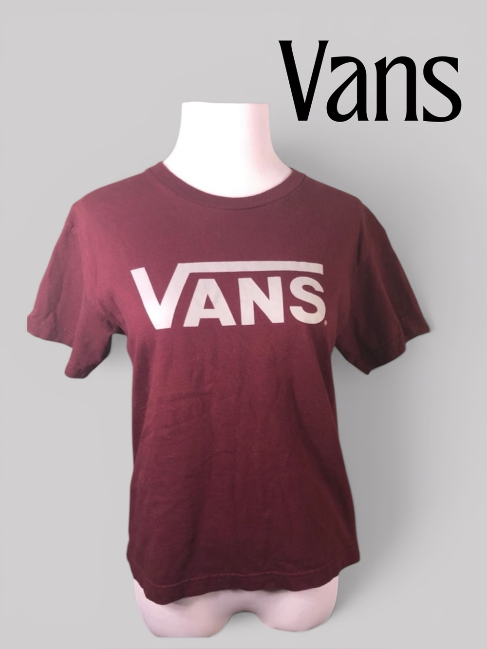 NWOT M Vans logo shirt